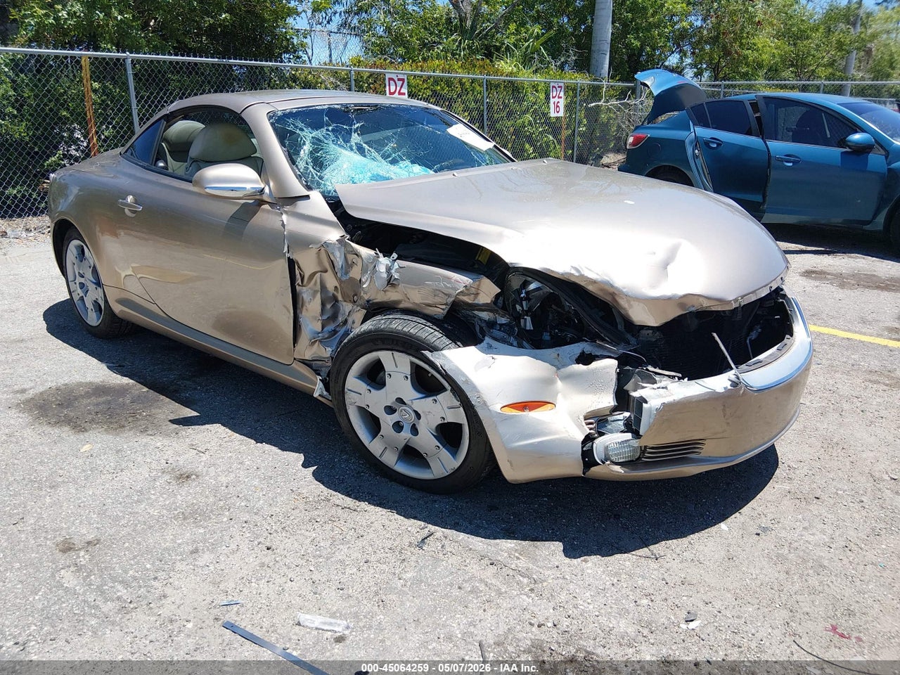 JTHFN48YX50****** · 2005 LEXUS SC 430