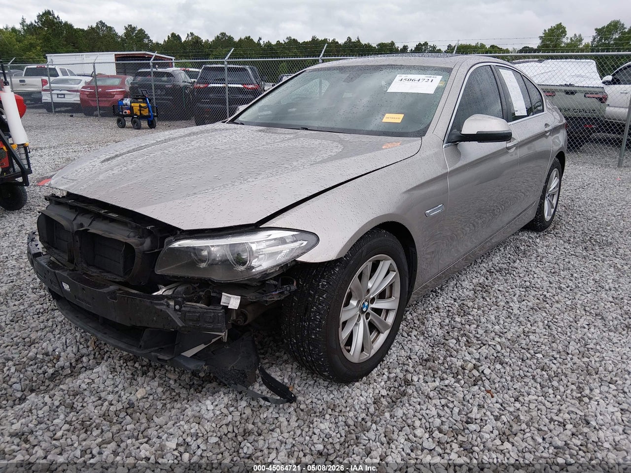 2014 BMW 528I   · 2/11
