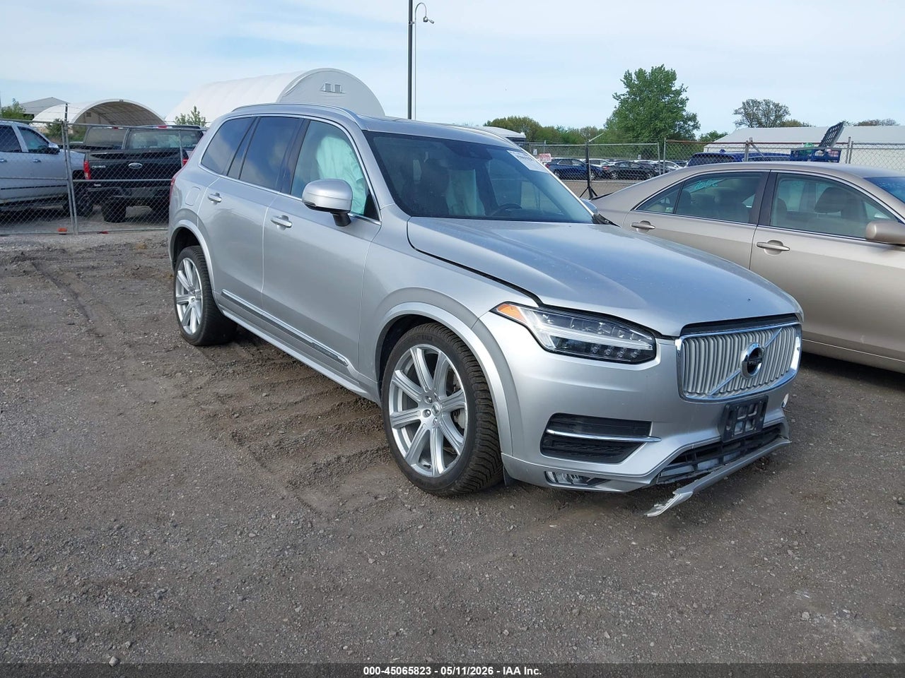 YV4A22PLXK1****** · 2019 VOLVO XC90 T6 INSCRIPTION