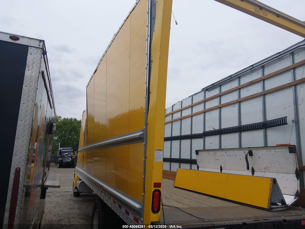 2019 INTERNATIONAL DURASTAR 4300 · 3/4
