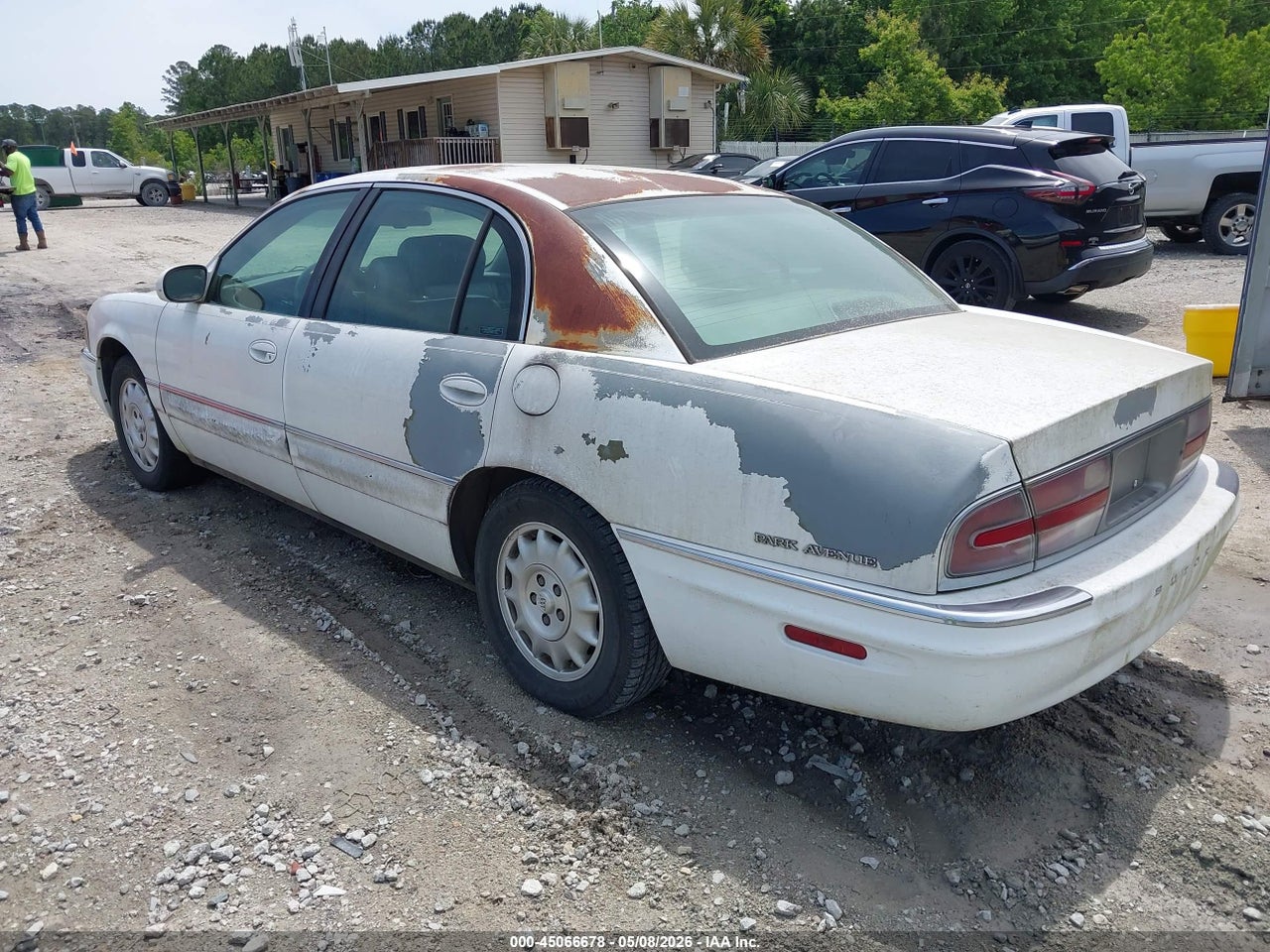 1997 BUICK PARK AVENUE   · 3/11