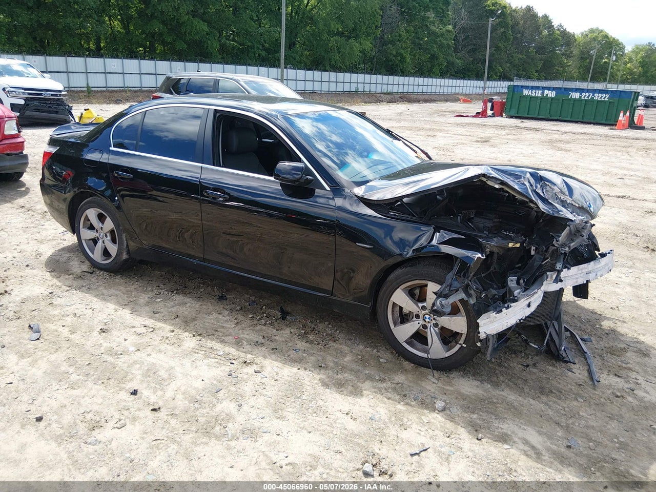 WBANV13538C****** · 2008 BMW 528XI