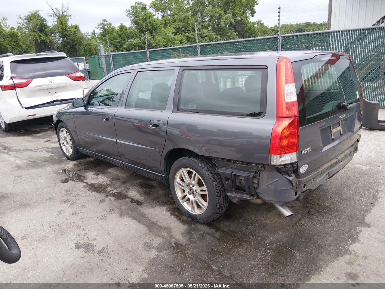 2006 VOLVO V70 2.4 · 3/11
