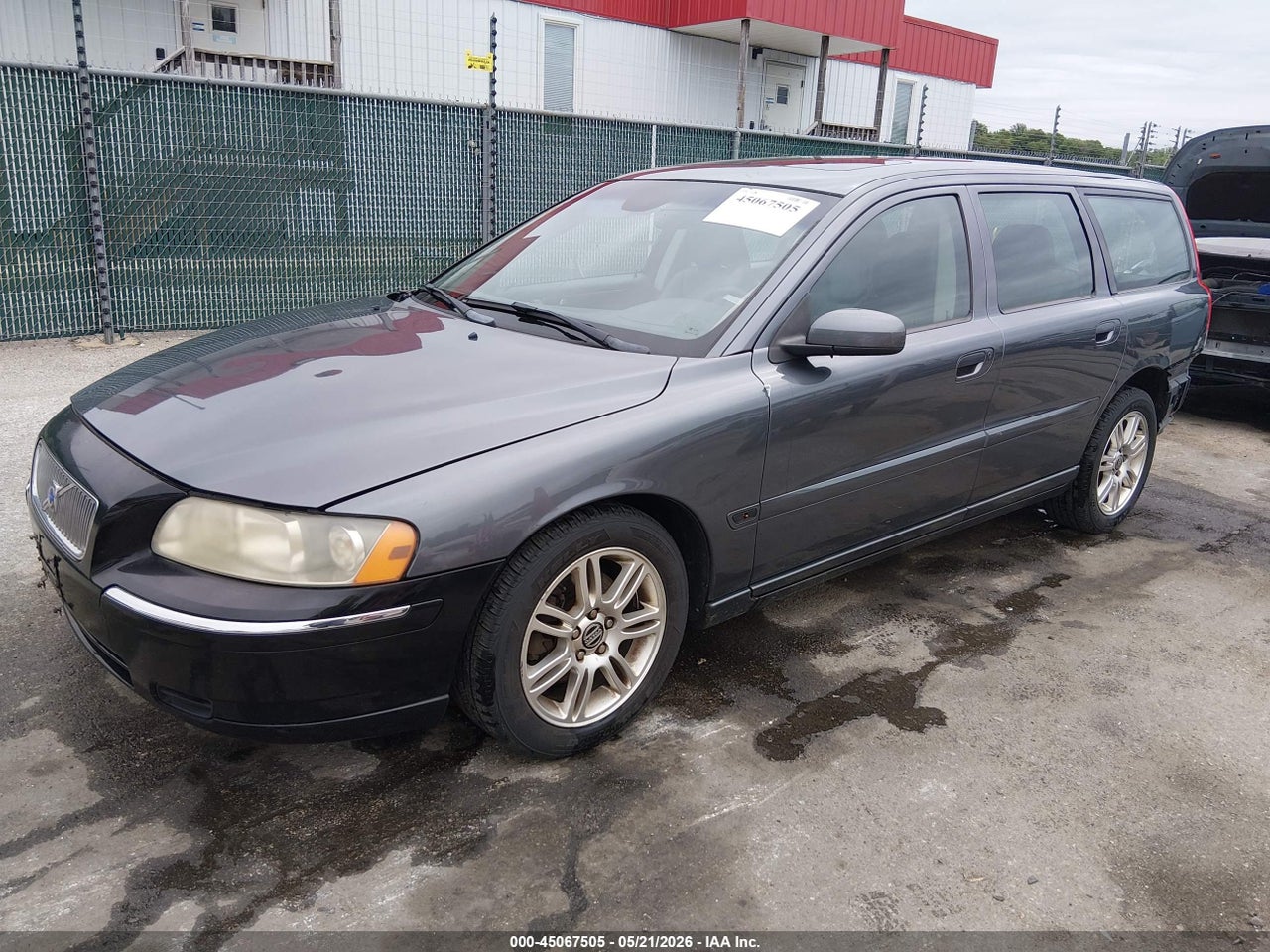 2006 VOLVO V70 2.4 · 2/11