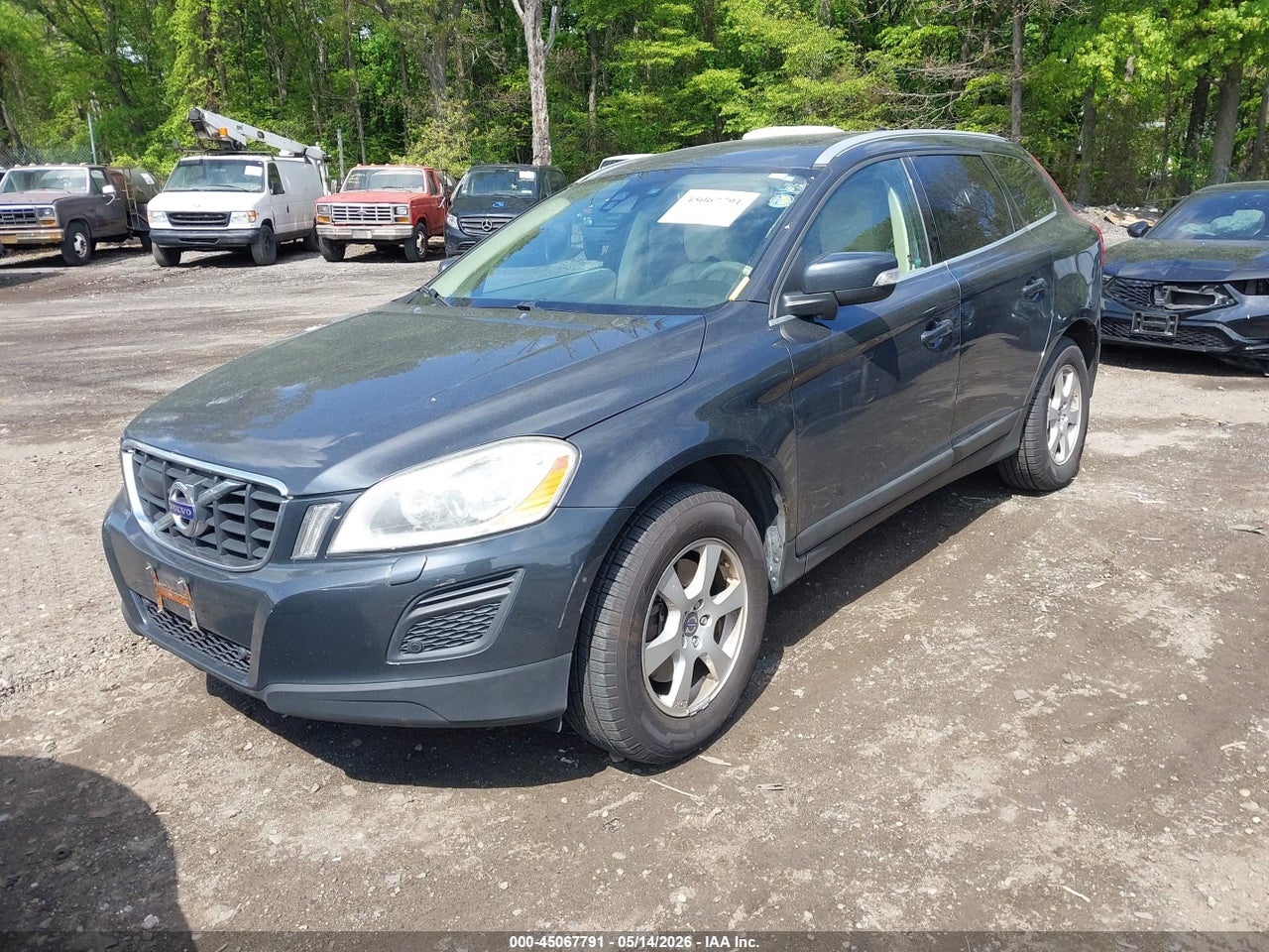 2011 VOLVO XC60 3.2 · 2/11