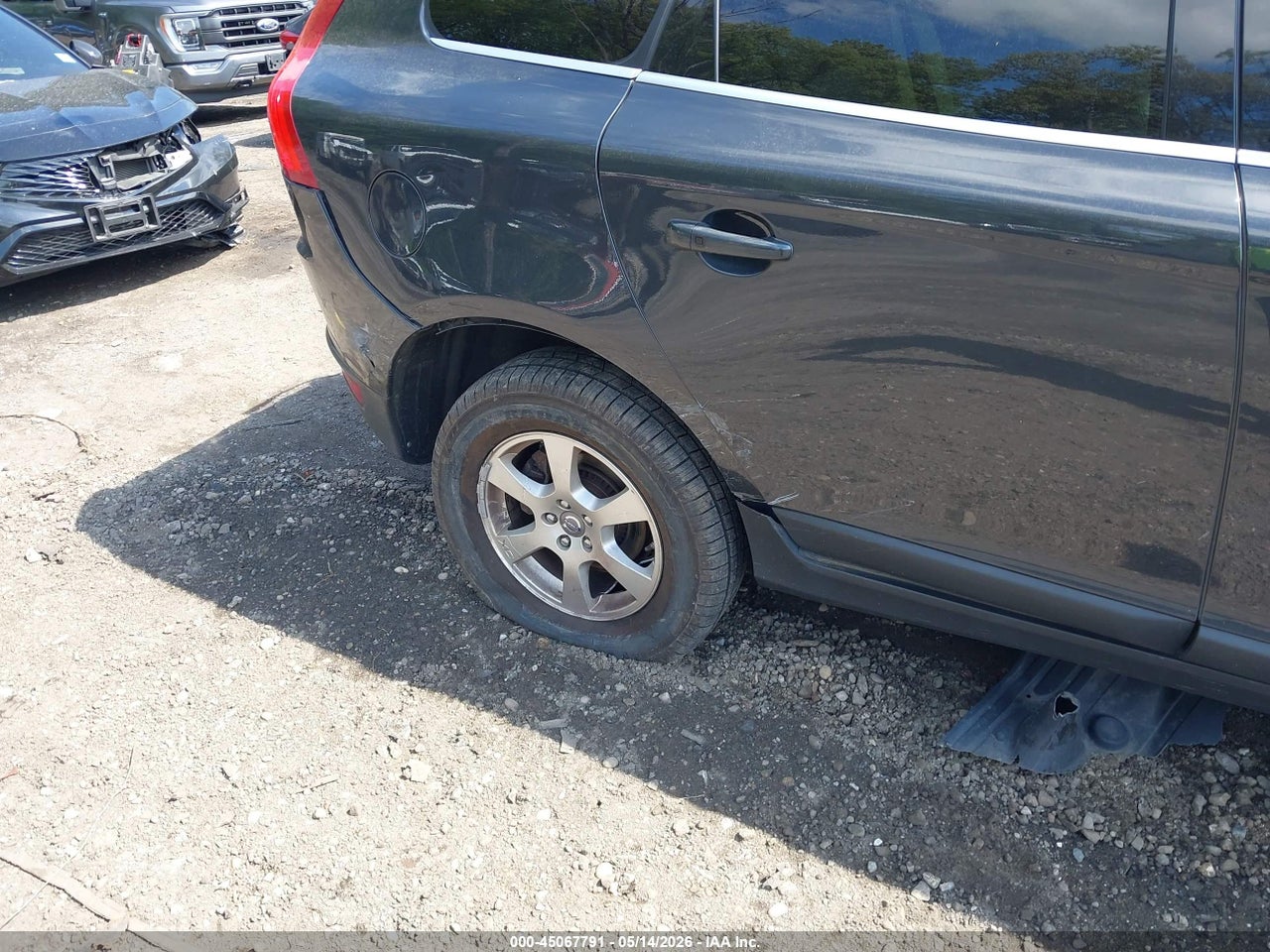 2011 VOLVO XC60 3.2 · 6/11