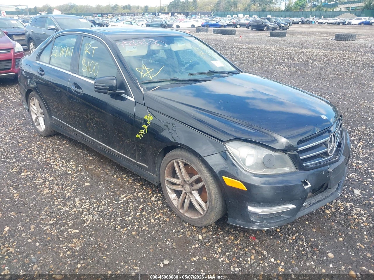 WDDGF8AB0EG****** · 2014 MERCEDES-BENZ C 300 SPORT 4MATIC
