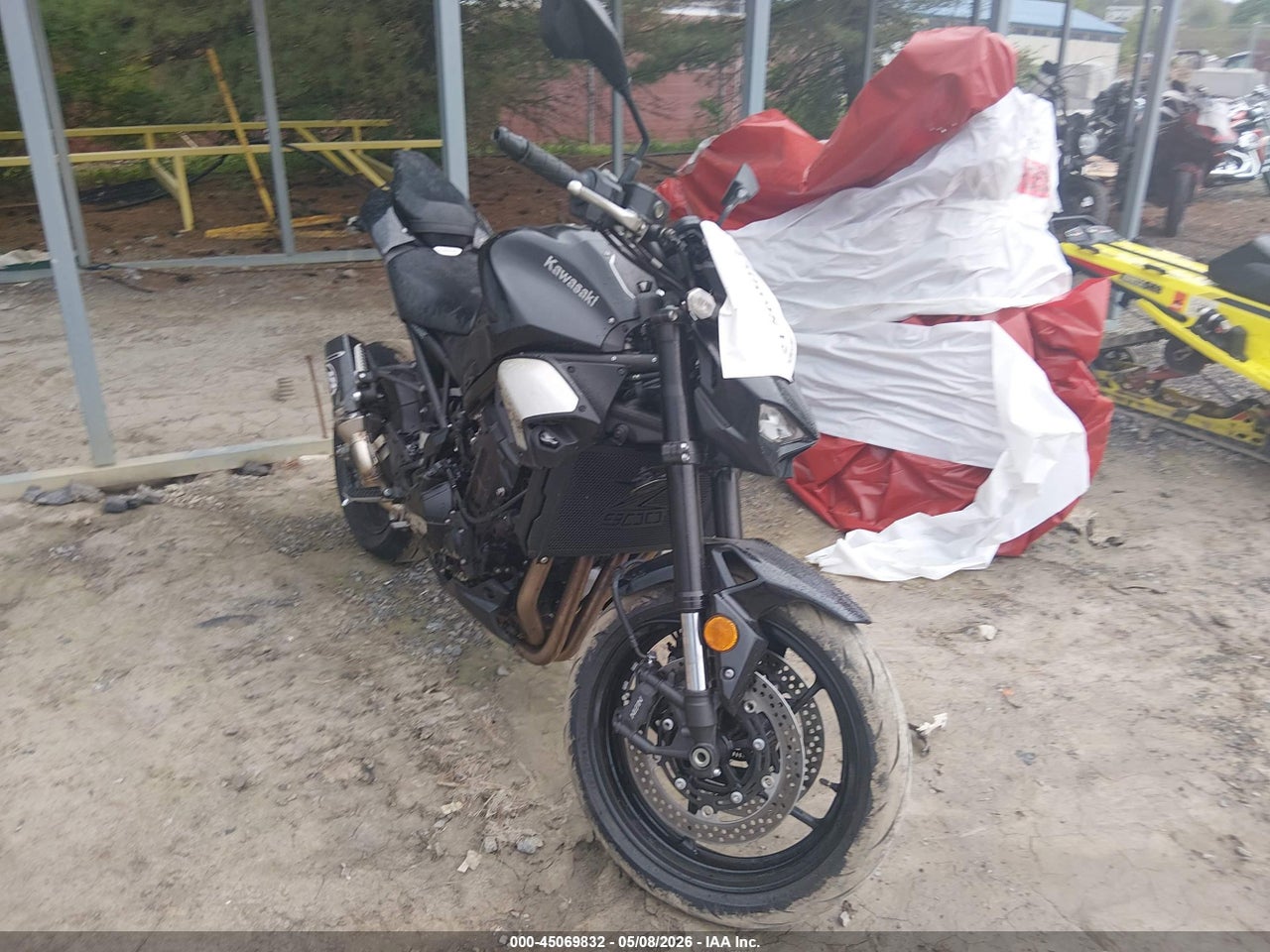 ML5ZRDS18SD****** · 2025 KAWASAKI ZR900 S