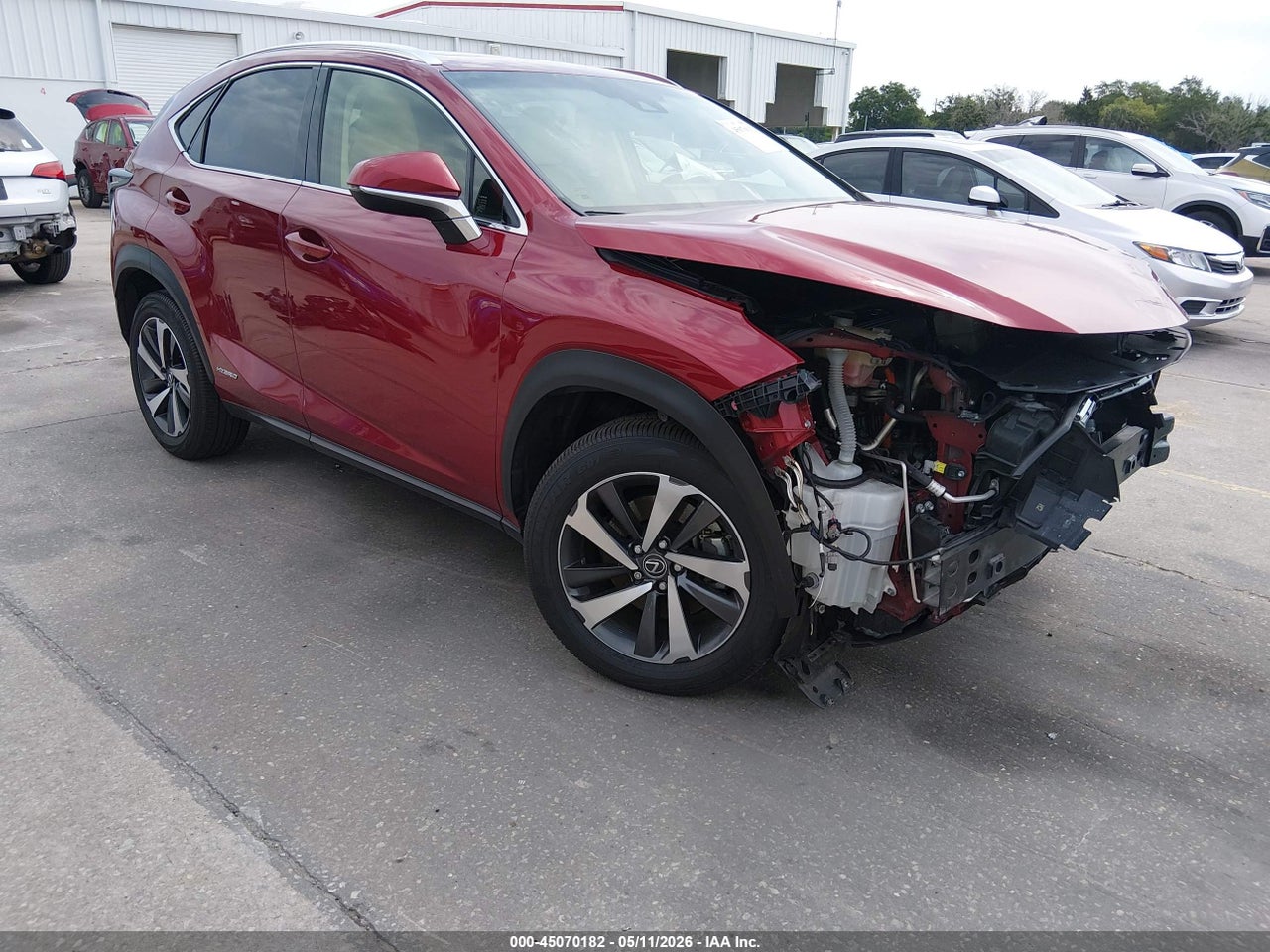 JTJBJRBZ3K2****** · 2019 LEXUS NX 300H
