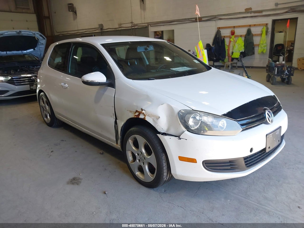 WVWAB7AJ6CW****** · 2012 VOLKSWAGEN GOLF 2.5L 2-DOOR