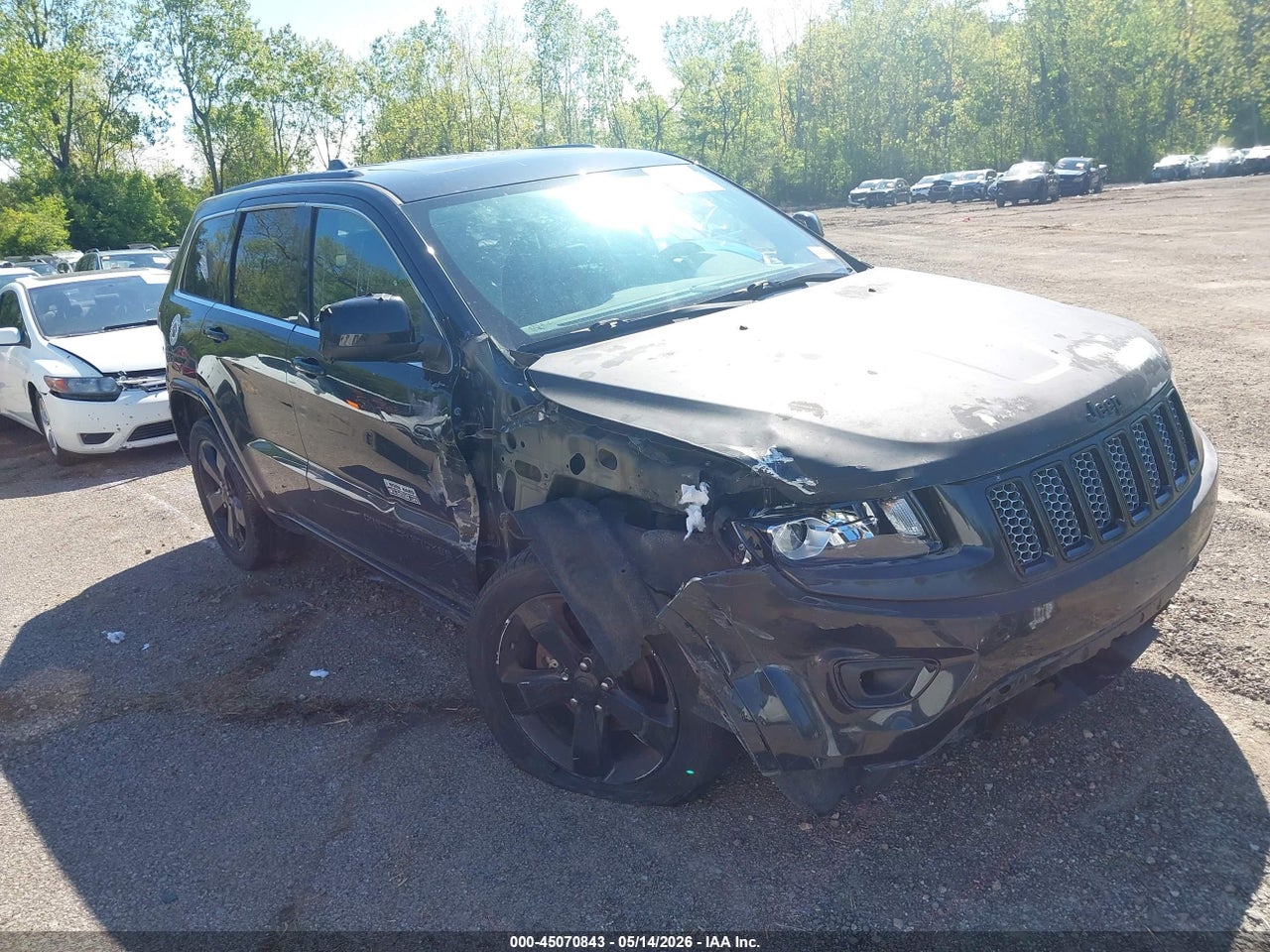 1C4RJFAGXFC****** · 2015 JEEP GRAND CHEROKEE ALTITUDE
