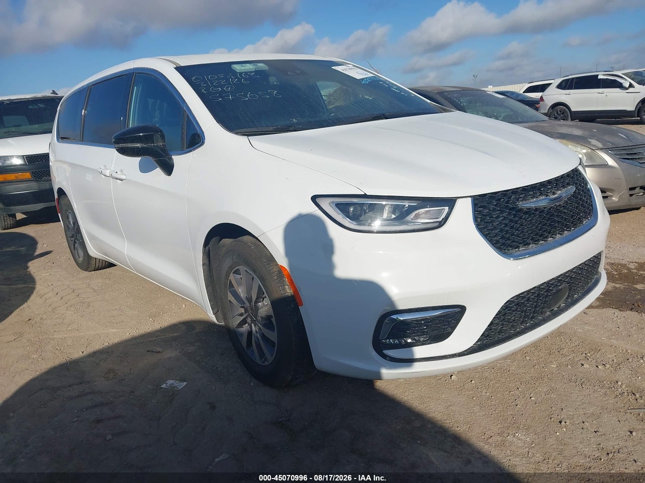 2C4RC1S72SR****** · 2025 CHRYSLER PACIFICA HYBRID SELECT