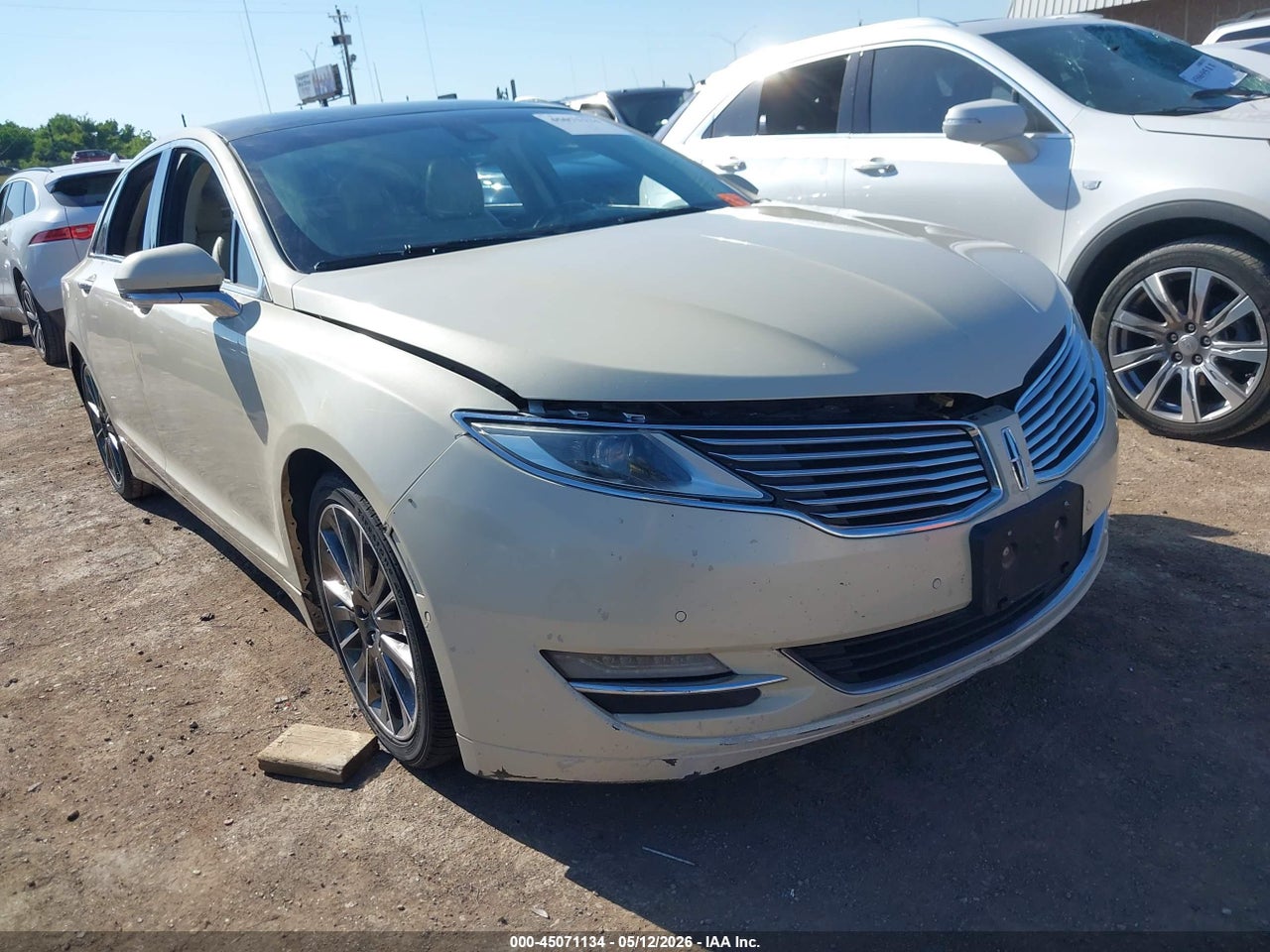 3LN6L2LU9ER****** · 2014 LINCOLN MKZ HYBRID