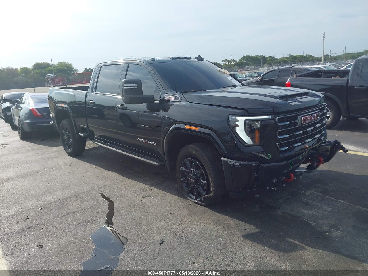 1GT4UPEY4SF****** · 2025 GMC SIERRA 2500HD 4WD  STANDARD BED AT4