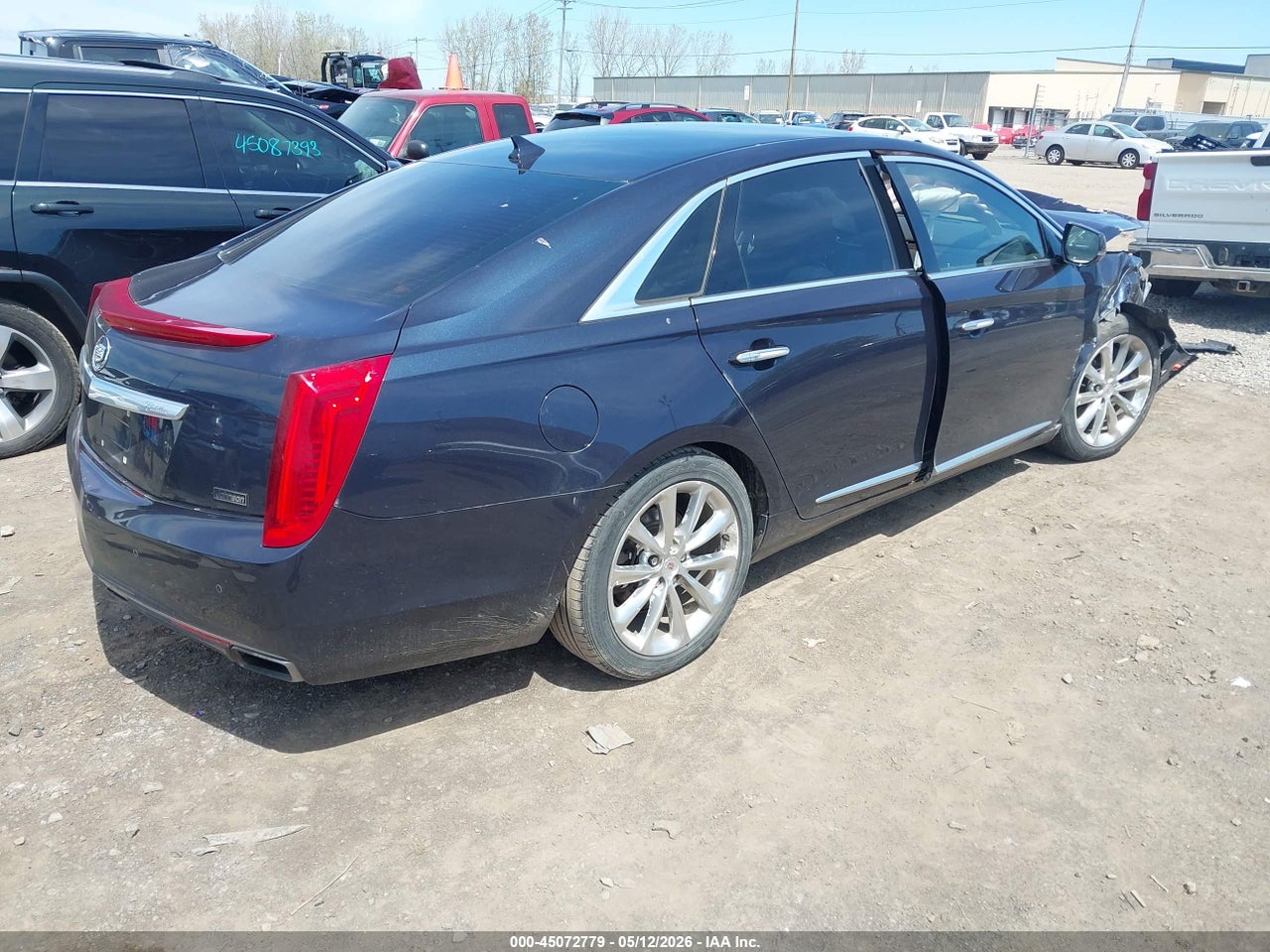 2013 CADILLAC XTS LUXURY · 4/11