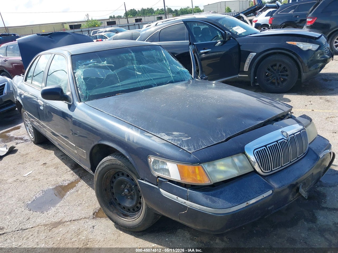 2MEFM74W7YX****** · 2000 MERCURY GRAND MARQUIS GS