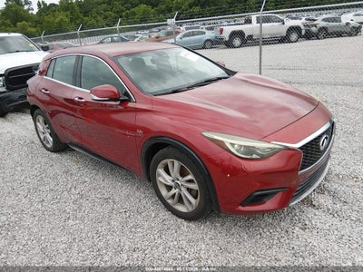 SJKCH5CP6HA****** · 2017 INFINITI QX30
