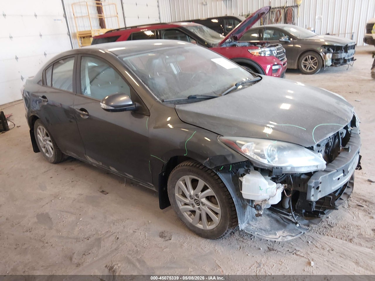 JM1BL1W72D1****** · 2013 MAZDA MAZDA3 I GRAND TOURING