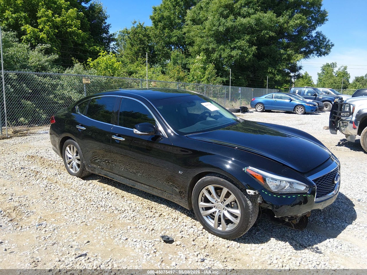 JN1BY1AP1HM****** · 2017 INFINITI Q70 3.7