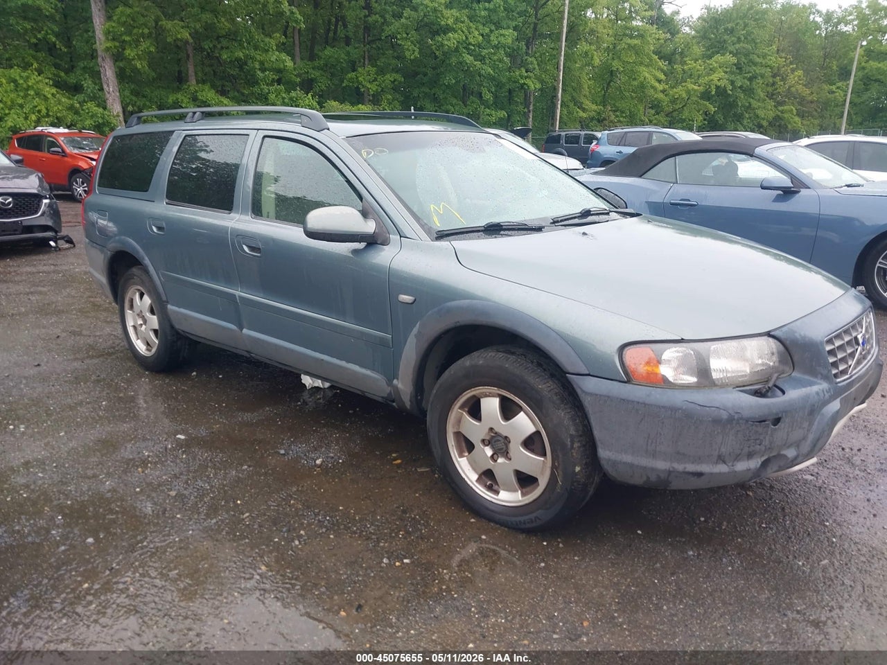 YV1SZ59H831****** · 2003 VOLVO XC70 2.5T