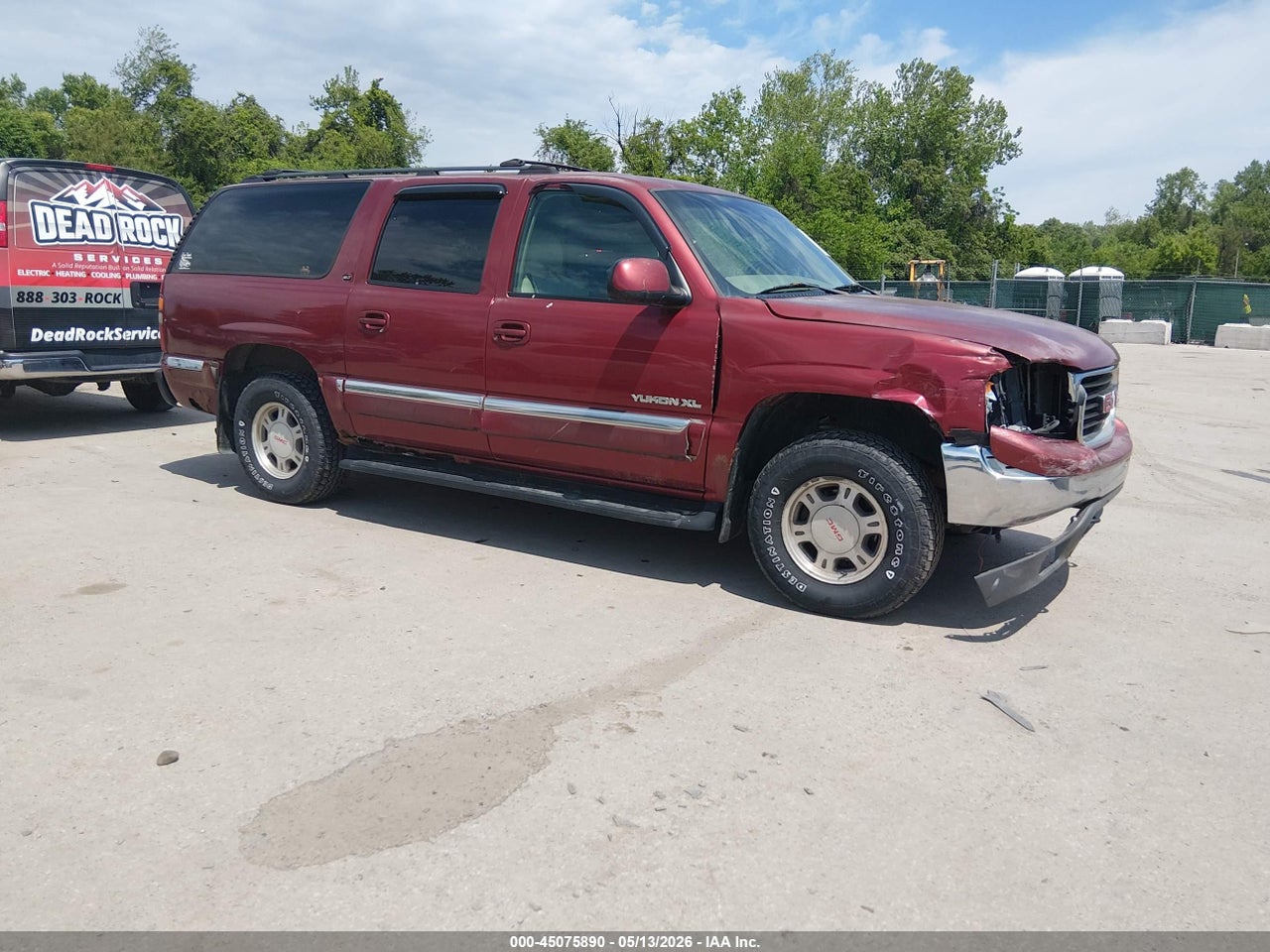 1GKFK16Z42J****** · 2002 GMC YUKON XL 1500 SLT