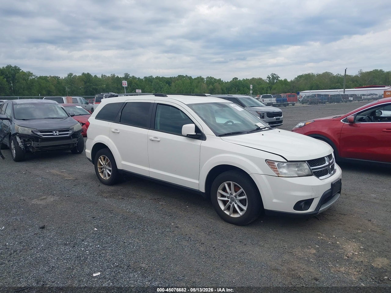 3C4PDDBG4HT****** · 2017 DODGE JOURNEY SXT AWD