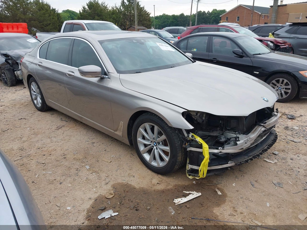 WBA7E2C51GG****** · 2016 BMW 740I