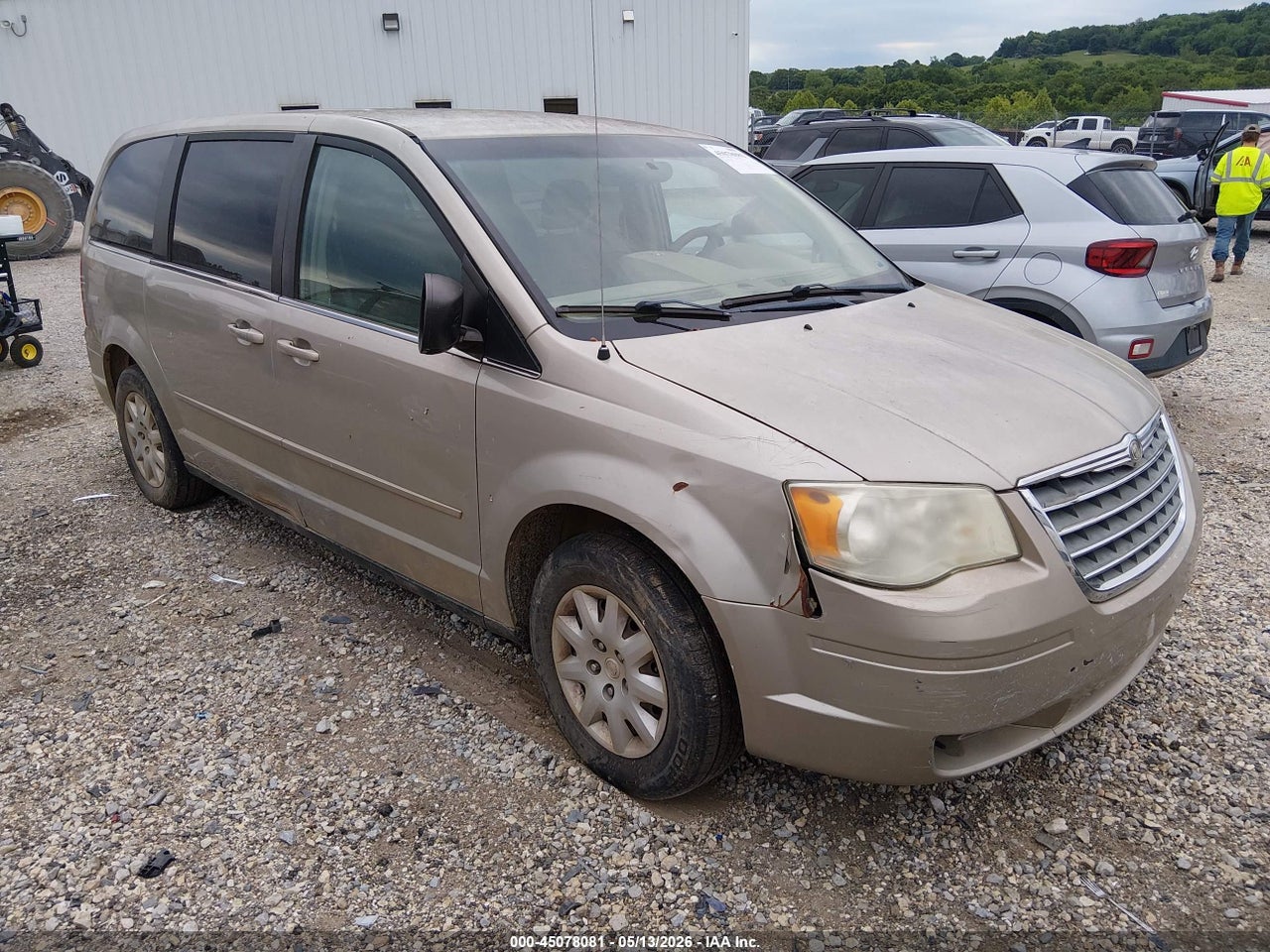 2009 CHRYSLER TOWN & COUNTRY LX