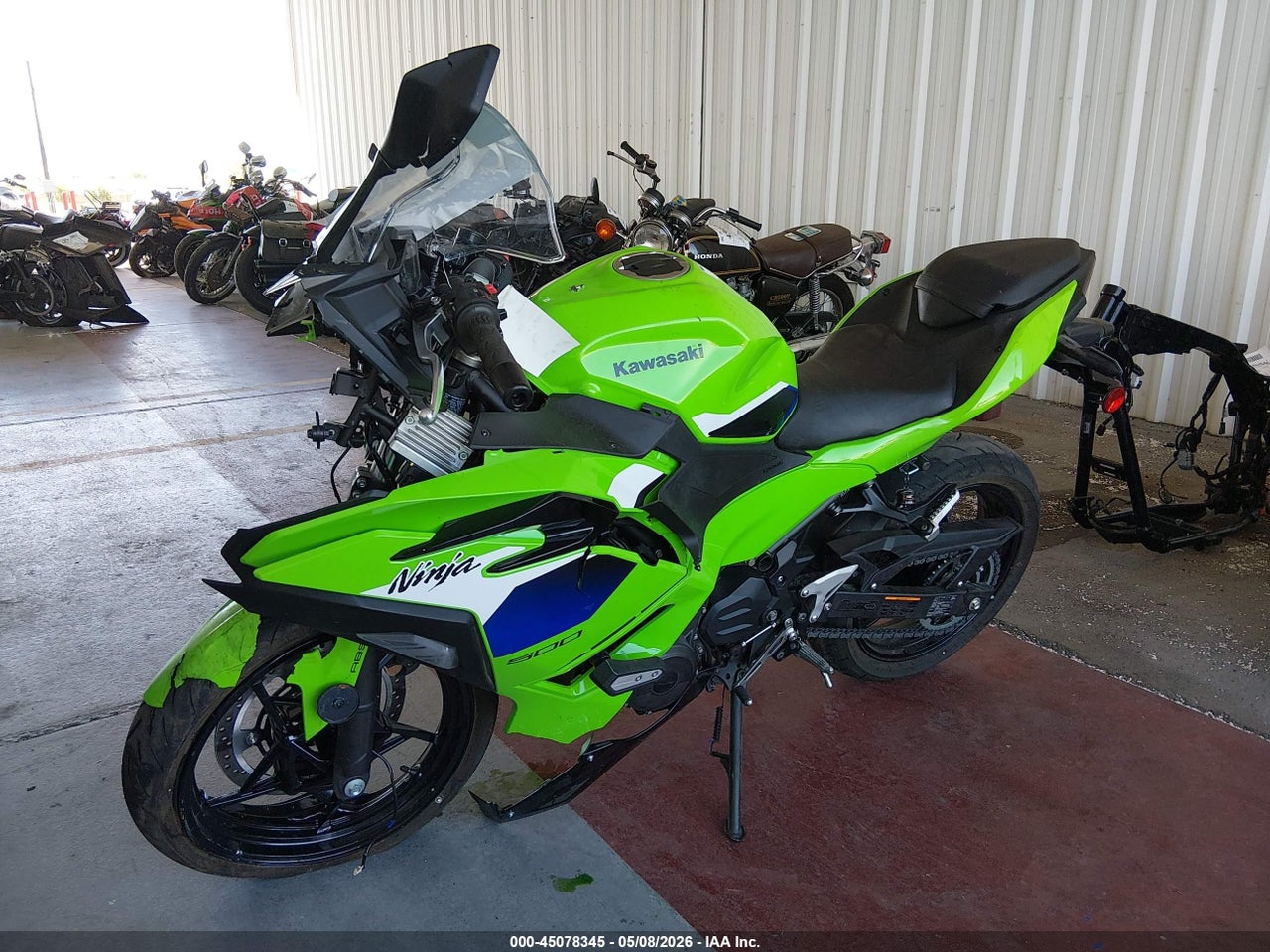 2026 KAWASAKI EX500 A/B · 2/11
