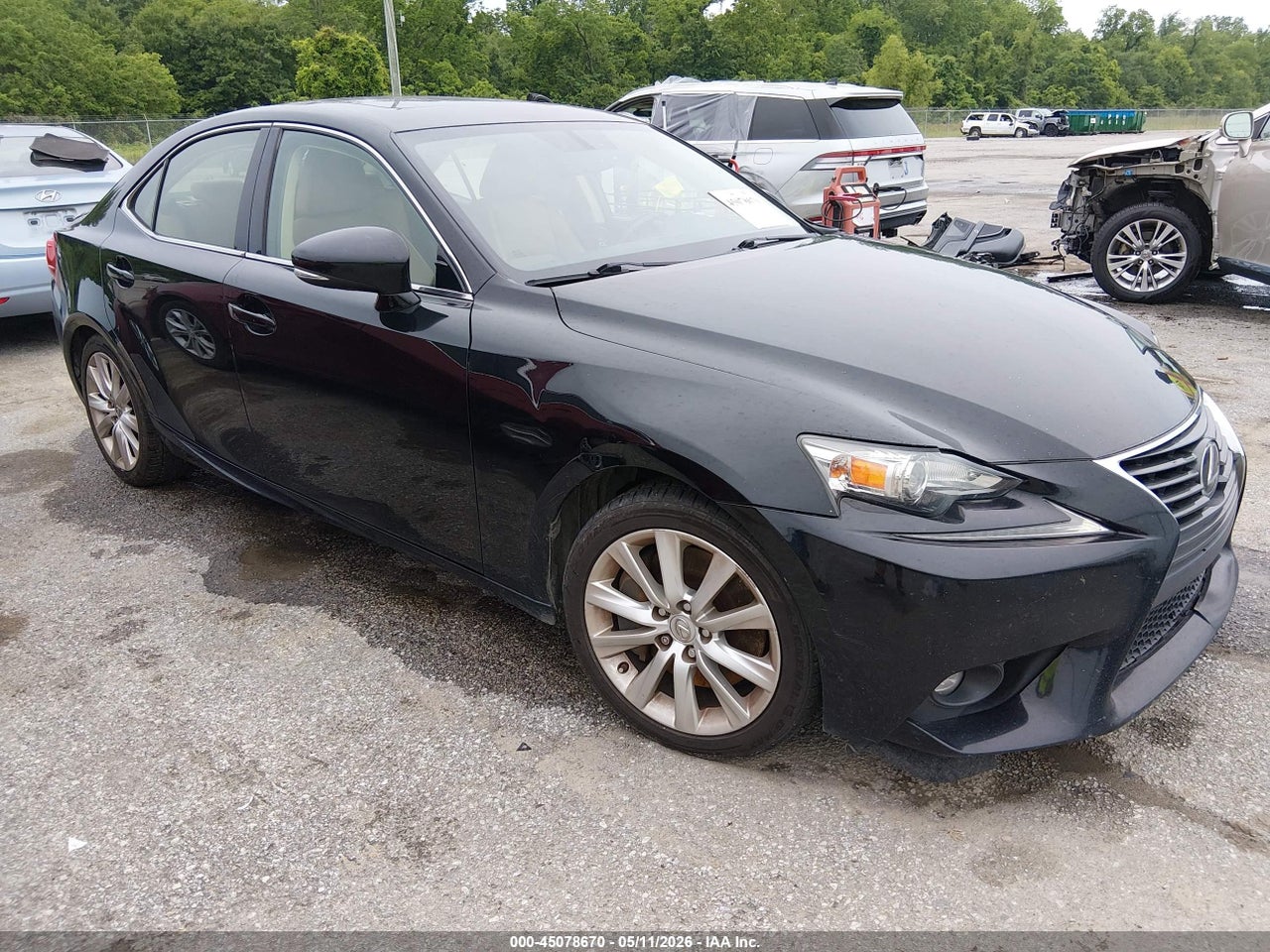 JTHBA1D28G5****** · 2016 LEXUS IS 200T