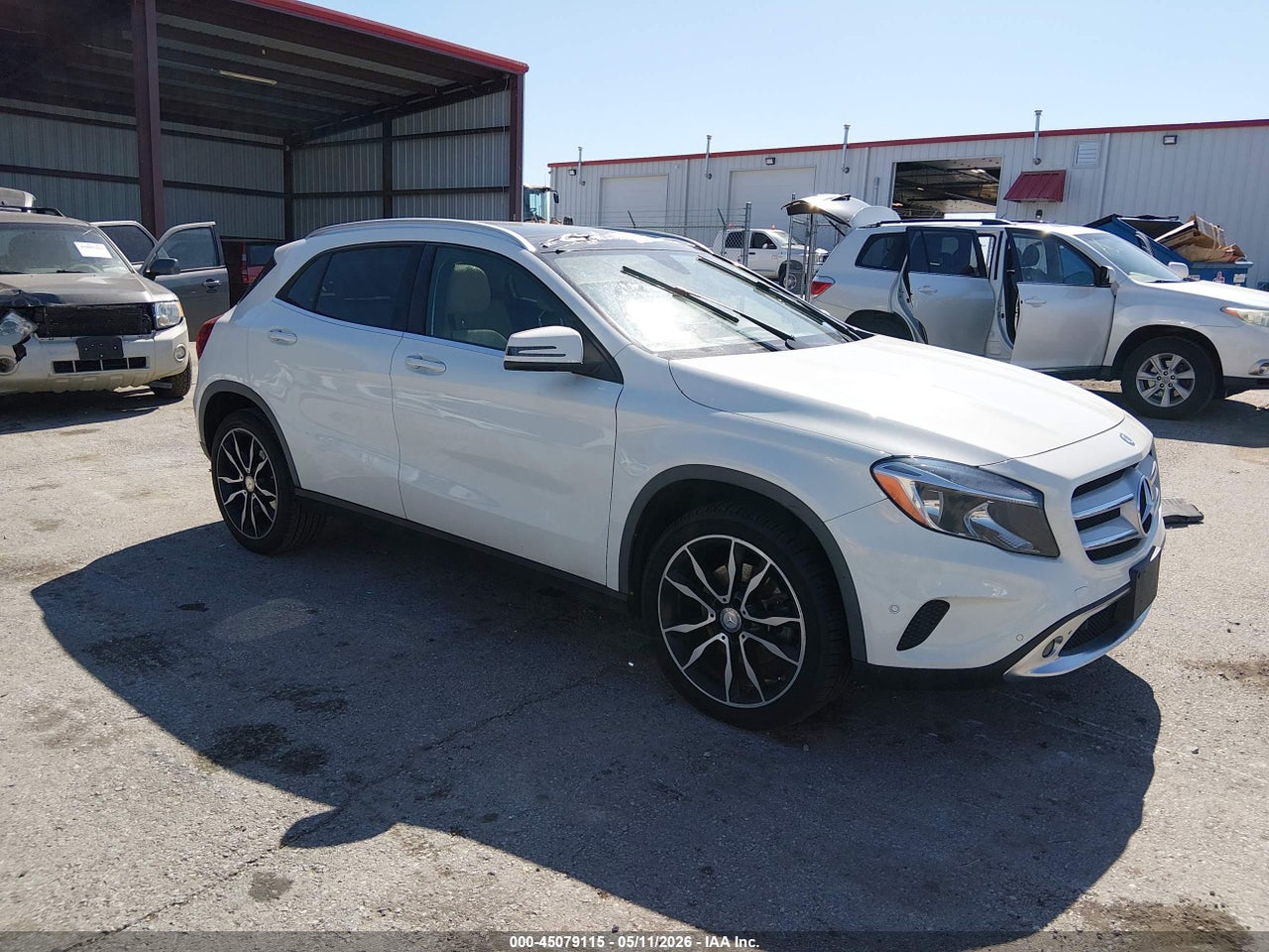WDCTG4GB5HJ****** · 2017 MERCEDES-BENZ GLA 250 4MATIC
