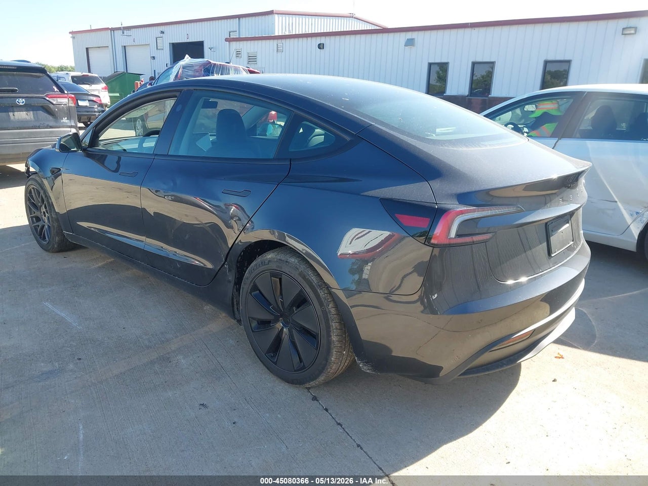 2026 TESLA MODEL 3 PREMIUM REAR-WHEEL DRIVE/REAR-WHEEL DRIVE · 3/11