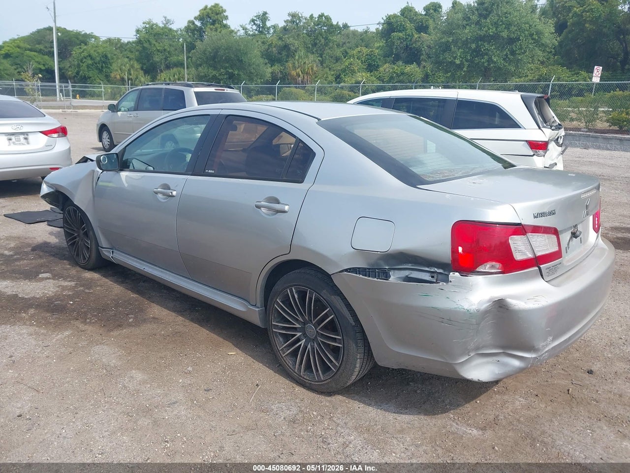 2010 MITSUBISHI GALANT FE · 3/10
