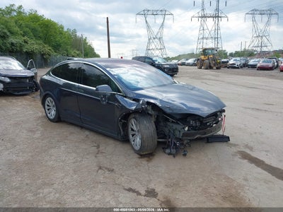 5YJXCBE28GF****** · 2016 TESLA MODEL X 60D/70D/75D/90D/P100D