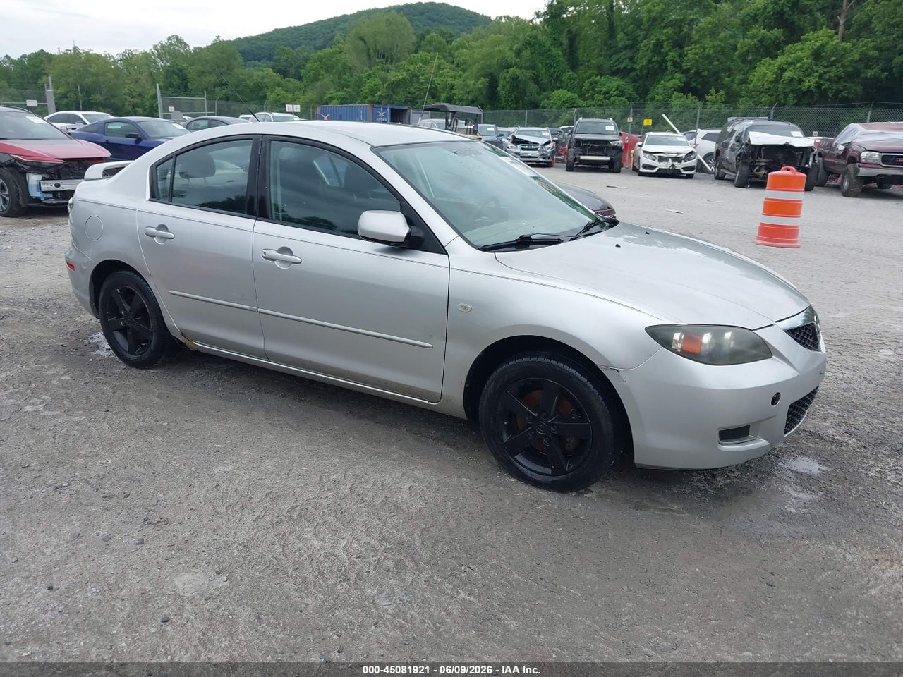 JM1BK12F081****** · 2008 MAZDA MAZDA3 I SPORT