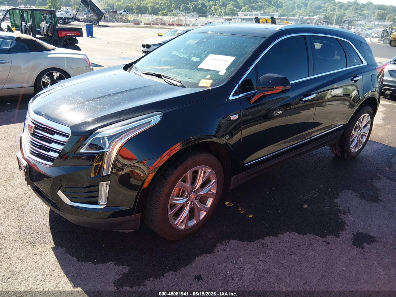 2017 CADILLAC XT5 LUXURY · 2/11