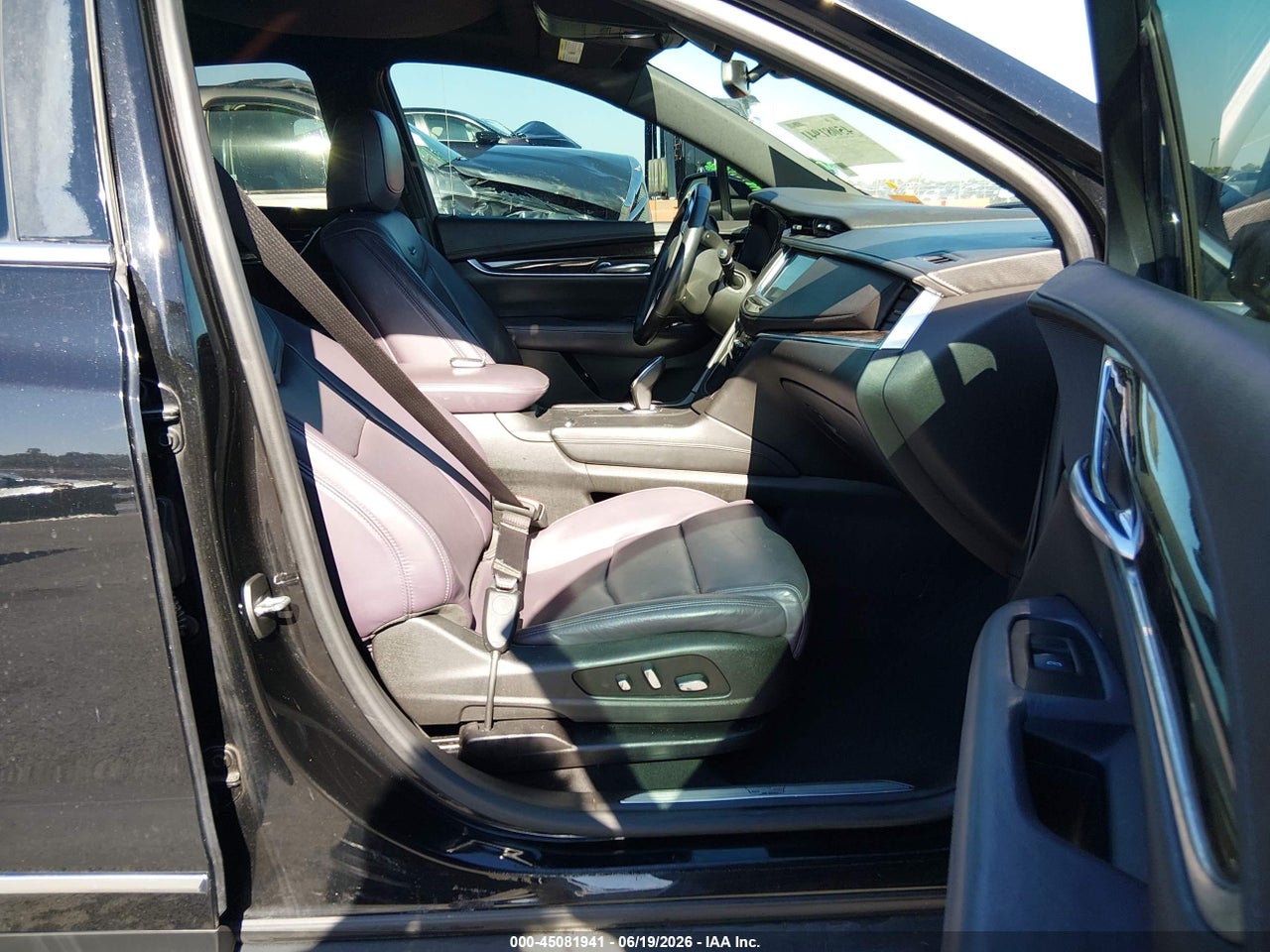 2017 CADILLAC XT5 LUXURY · 5/11