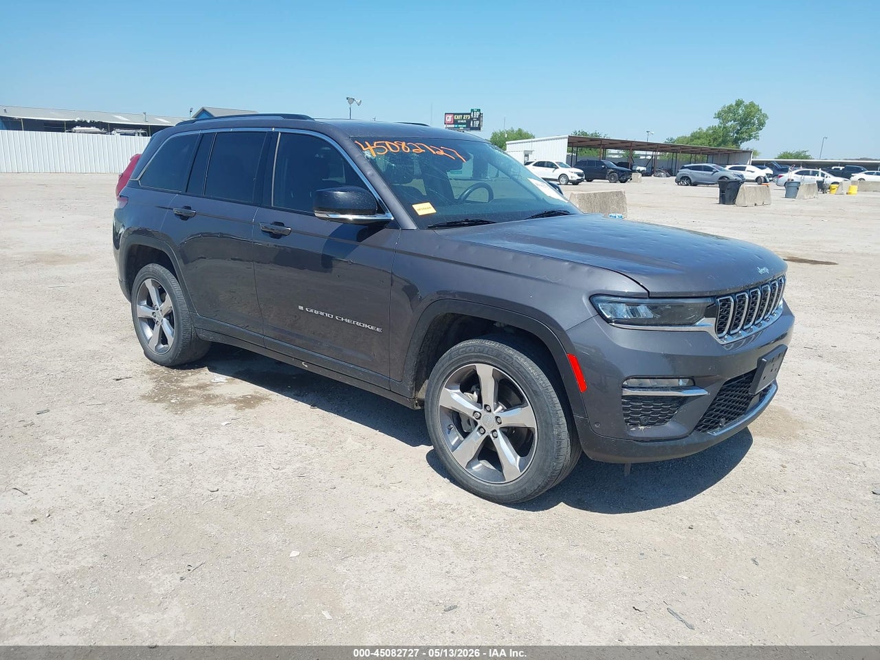 1C4RJGBGXN8****** · 2022 JEEP GRAND CHEROKEE LIMITED 4X2