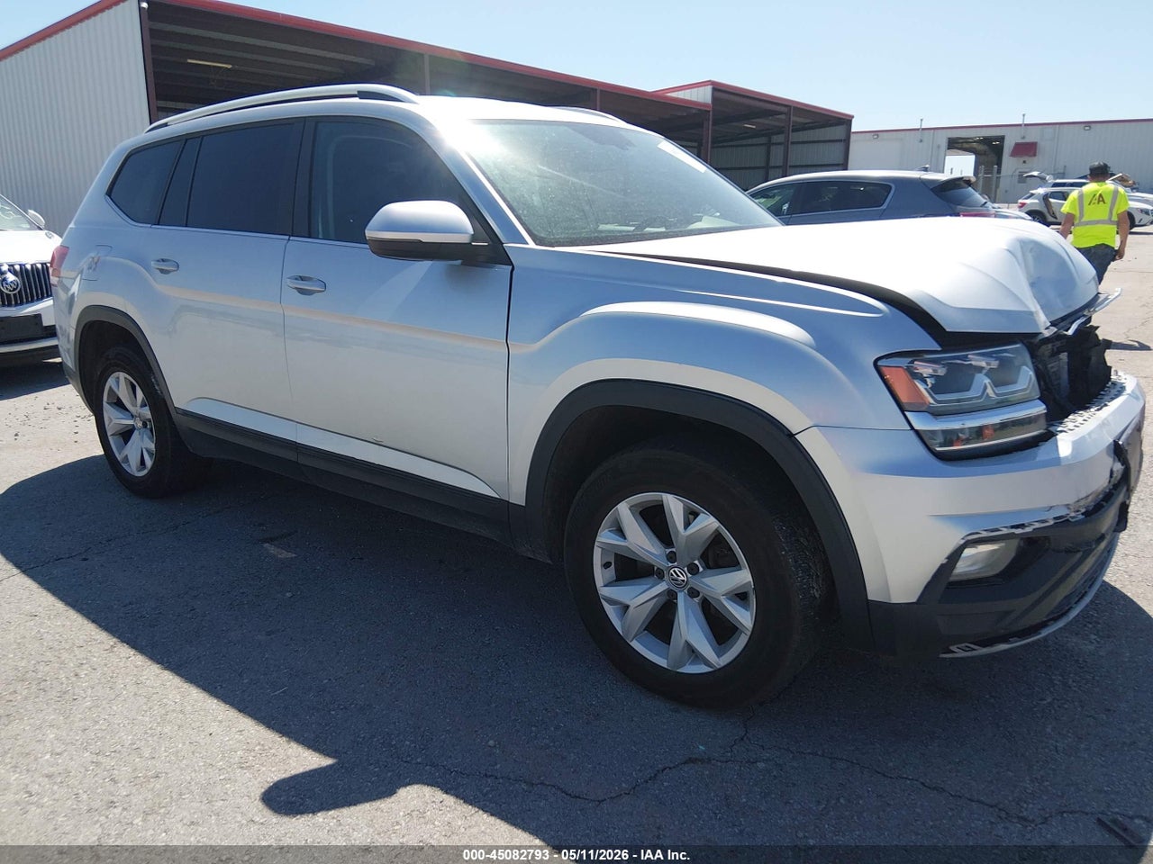 1V2KR2CA7JC****** · 2018 VOLKSWAGEN ATLAS 3.6L V6 SE