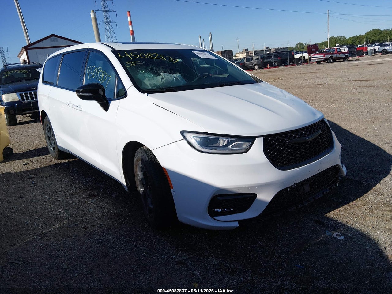 2C4RC1S73PR****** · 2023 CHRYSLER PACIFICA HYBRID LIMITED