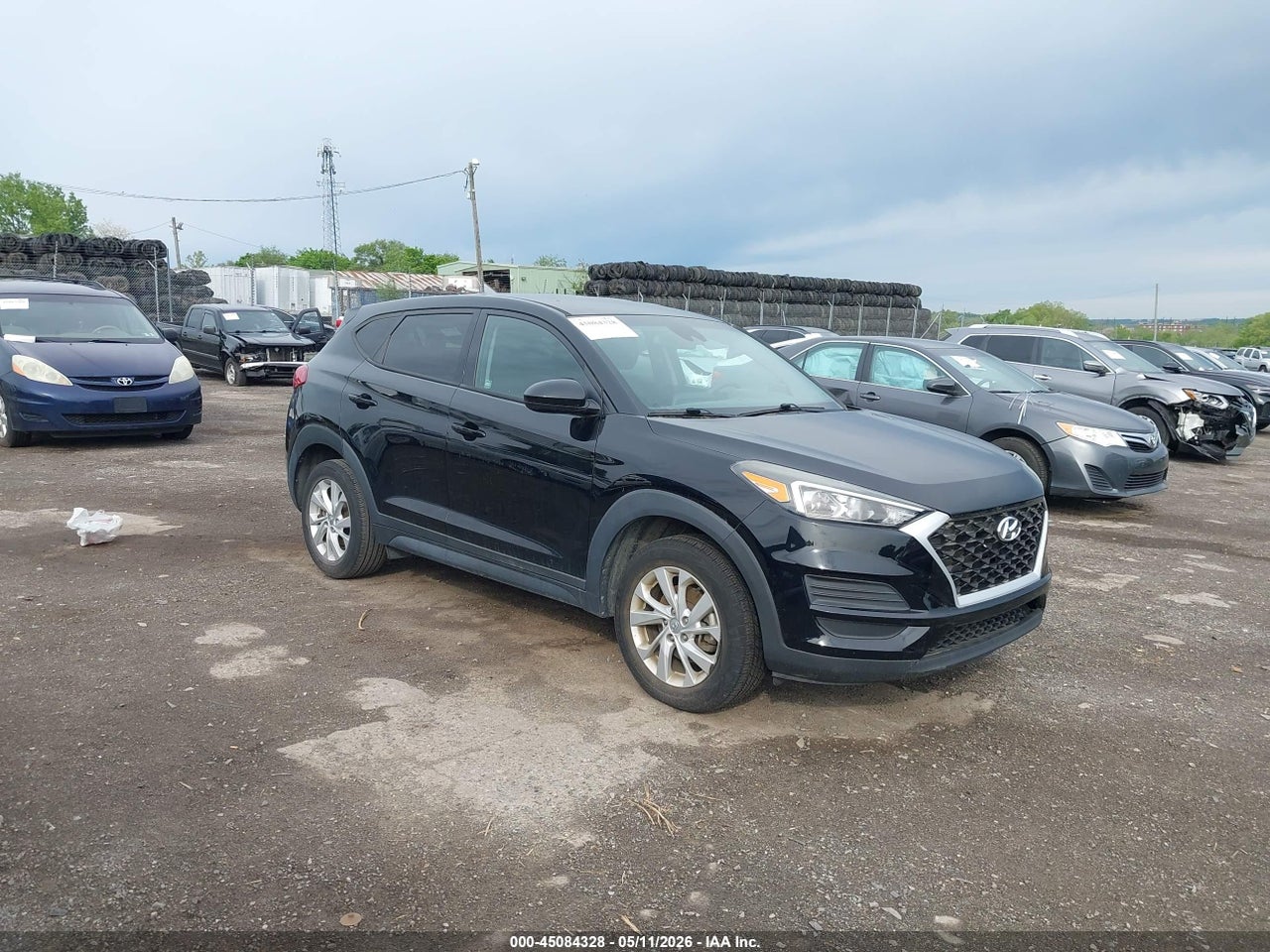 KM8J23A42KU****** · 2019 HYUNDAI TUCSON SE