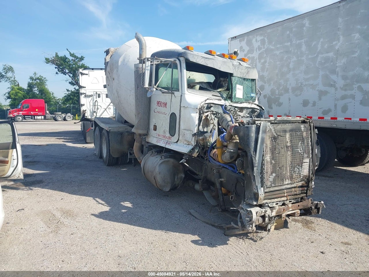 1NPALT0X21S****** · 2001 PETERBILT 357