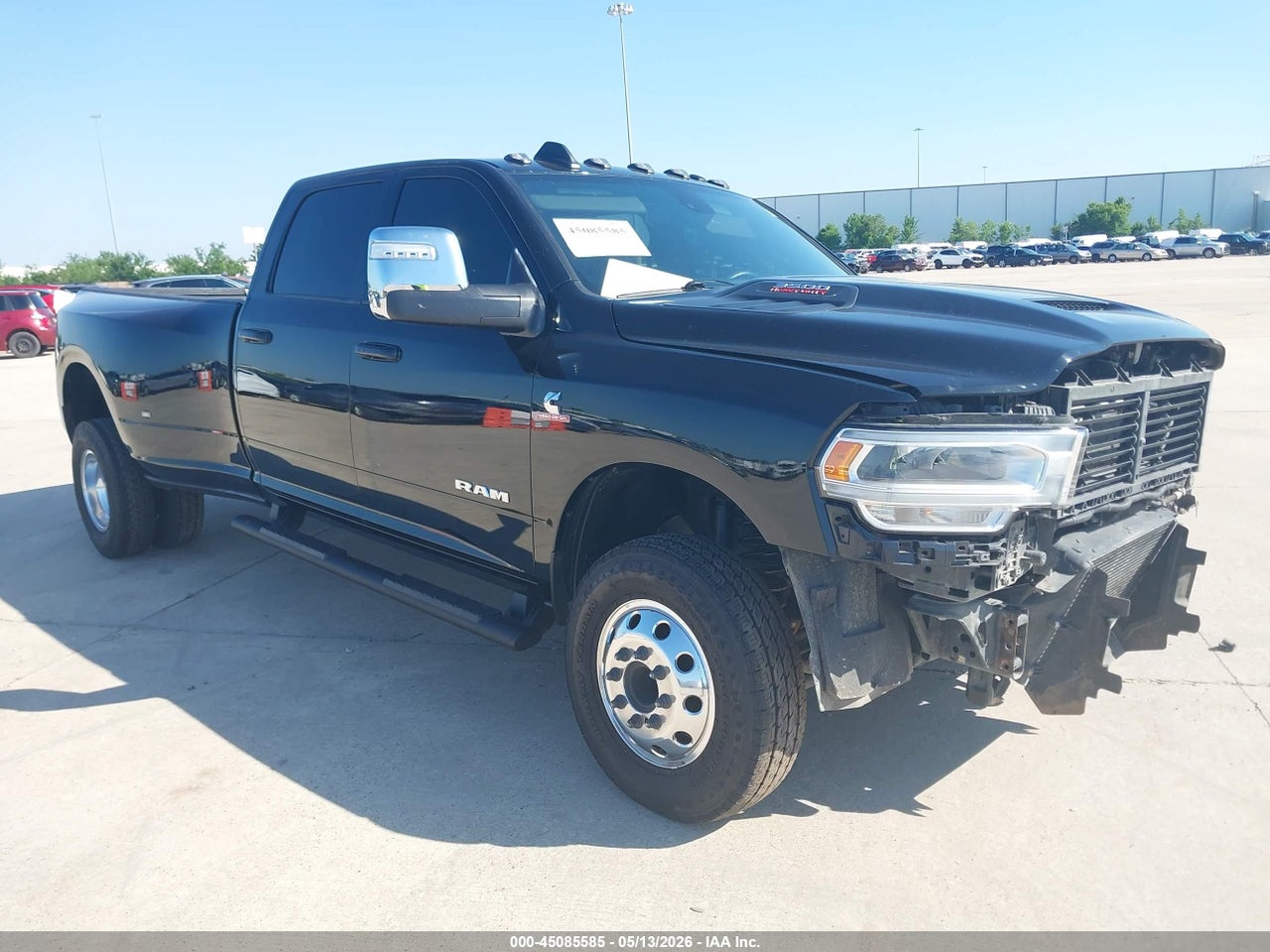 3C63RRJLXRG****** · 2024 RAM 3500 LARAMIE  4X4 8' BOX