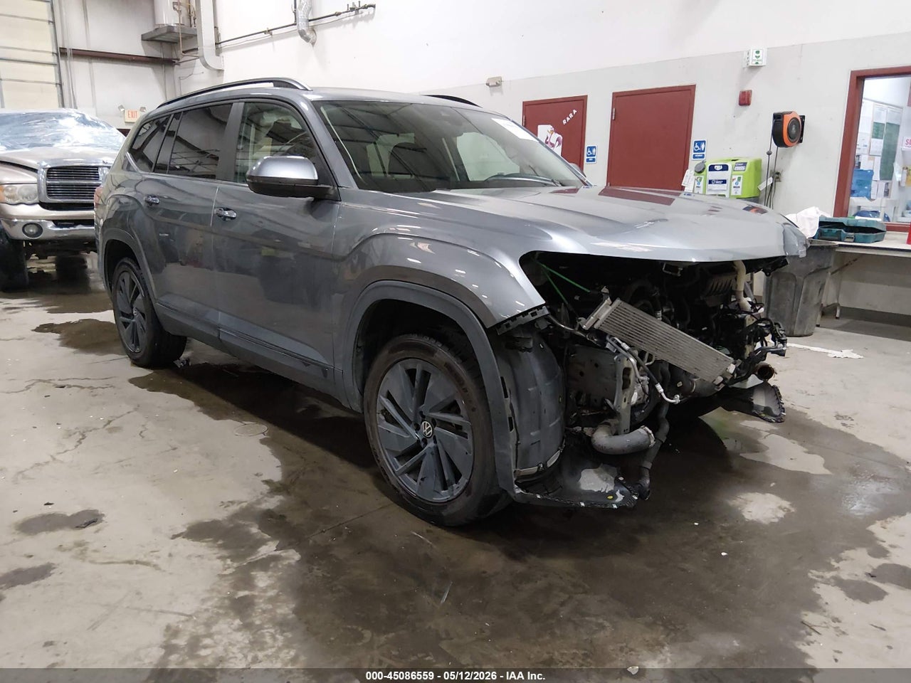 1V2KR2CA1RC****** · 2024 VOLKSWAGEN ATLAS 2.0T SE W/TECHNOLOGY