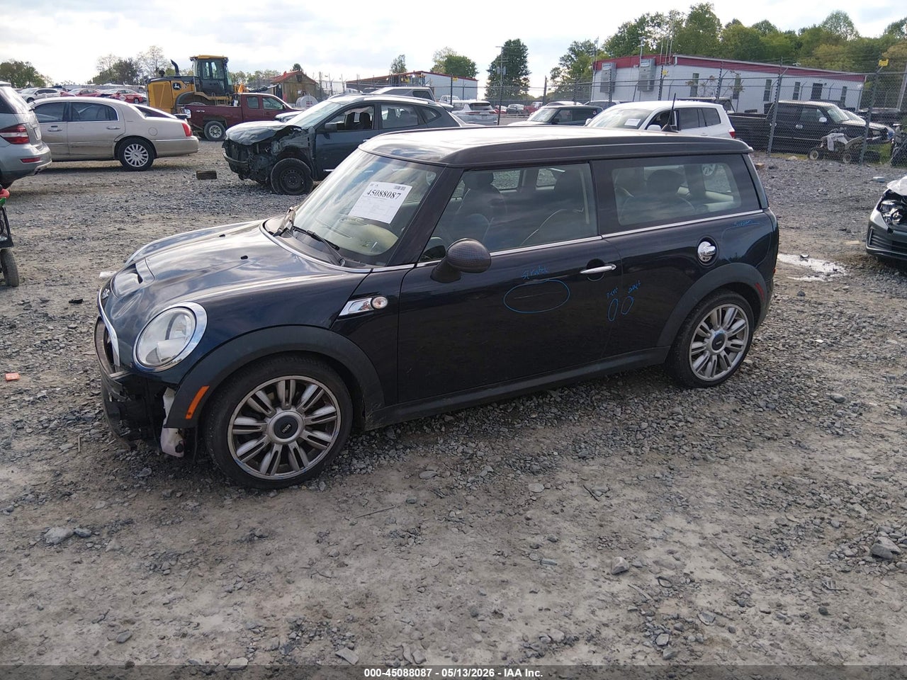 2013 MINI CLUBMAN COOPER S · 2/11