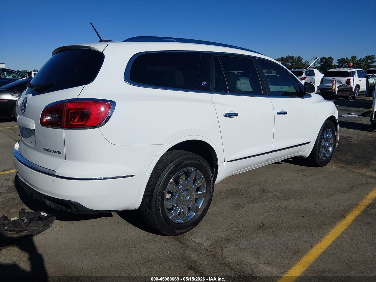 2016 BUICK ENCLAVE LEATHER · 4/11