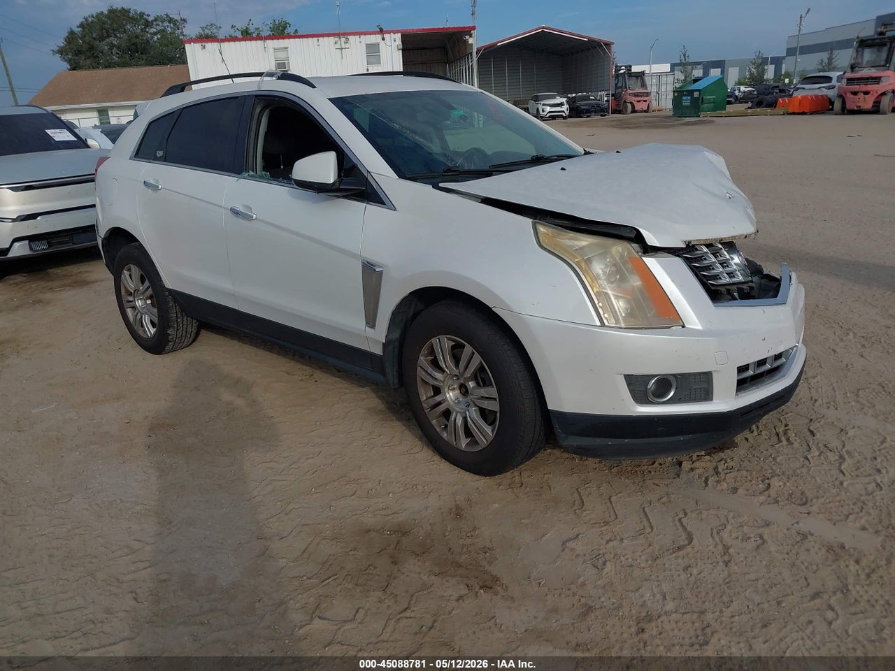 3GYFNAE3XGS****** · 2016 CADILLAC SRX STANDARD