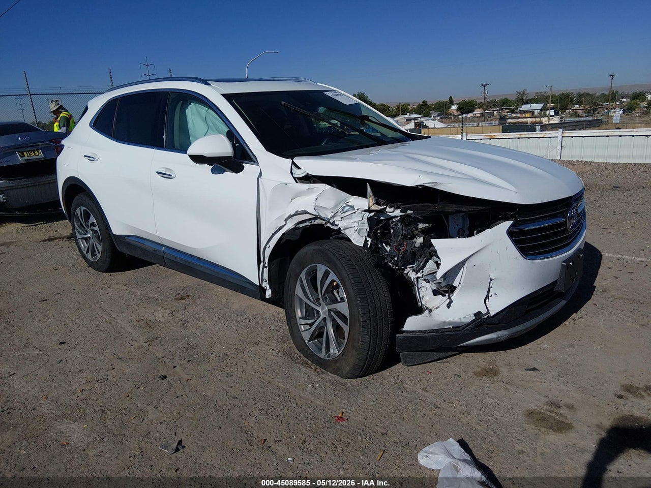 LRBFZNR45MD****** · 2021 BUICK ENVISION FWD ESSENCE