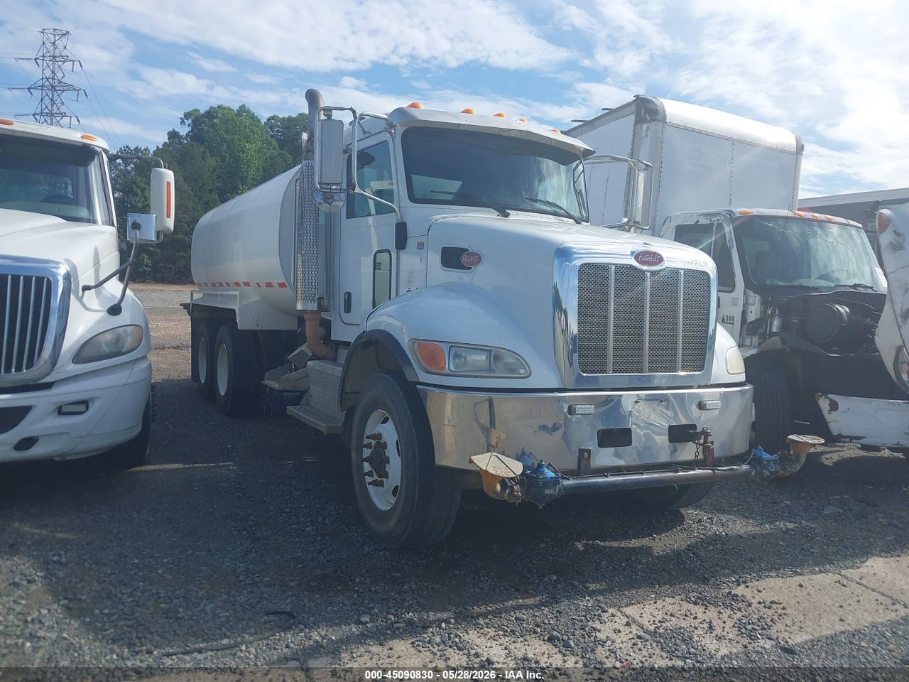 2NP3LJ0X7GM****** · 2016 PETERBILT 348