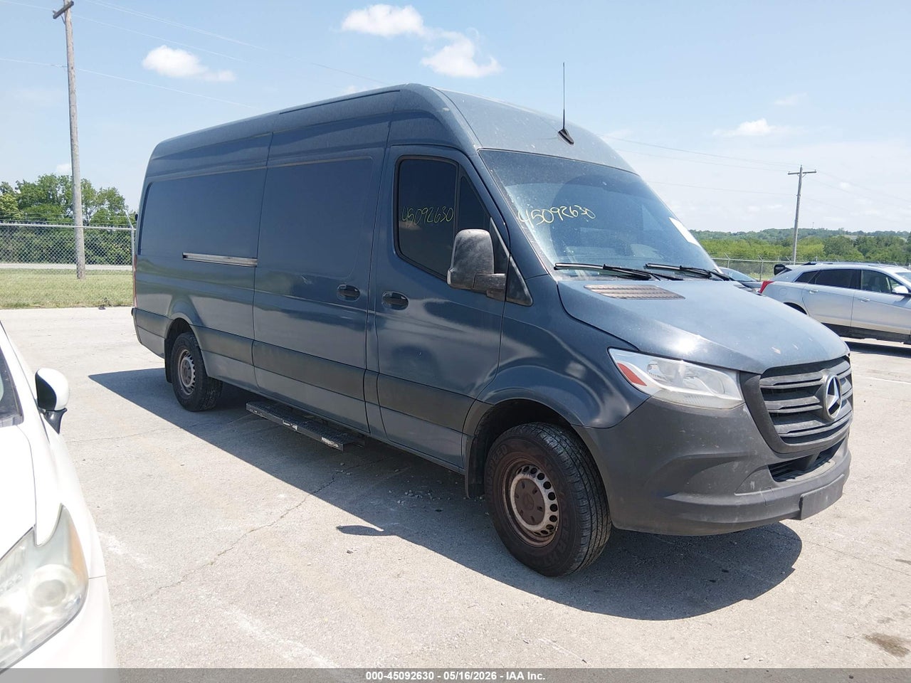 WD4PF1CD2KT****** · 2019 MERCEDES-BENZ SPRINTER 2500 HIGH ROOF V6